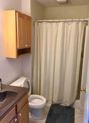 Guest House bathroom/laundry